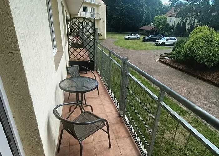 Apartment Promienna 7